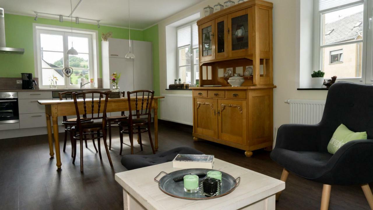 Ferienhaus Alte Schule Volkesfeld Eksteriør billede